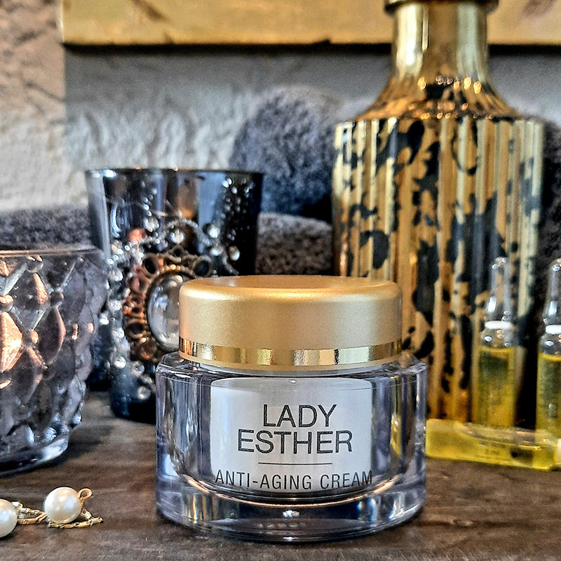 Anti Aging Cream 50 ml with 3 Free ampoules